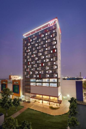 HI HOTEL SENEN